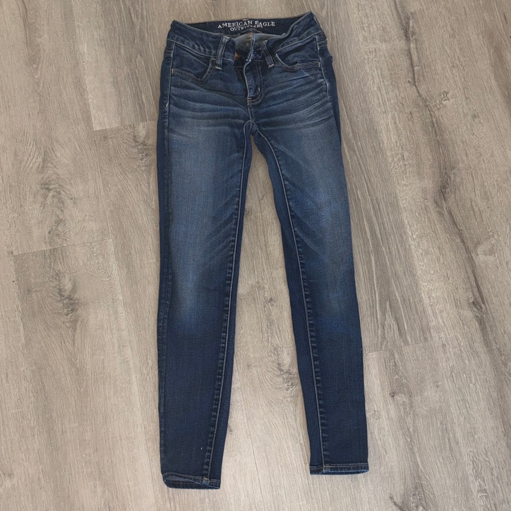 American Eagle Outfitters Women's Dark Wash Skinny Jeans